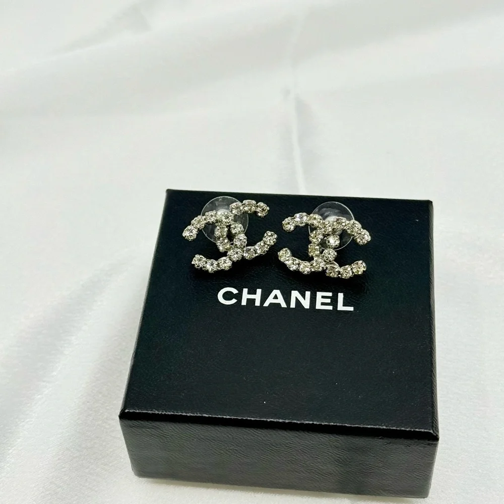 Chanel Large Silver Crystal CC Statement Earrings - Picture 11 of 11